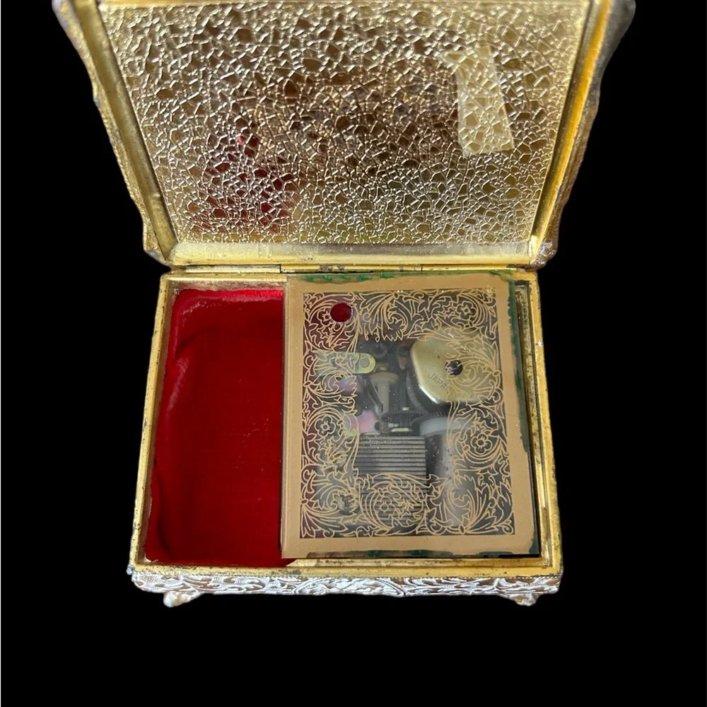 Vintage Japan music box